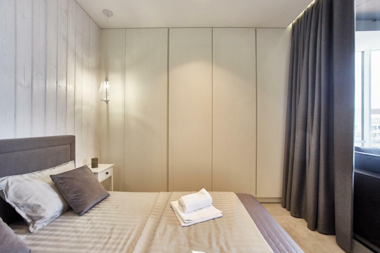Gagarin Plaza Luxury Sea View Apartments Odessa Exteriör bild
