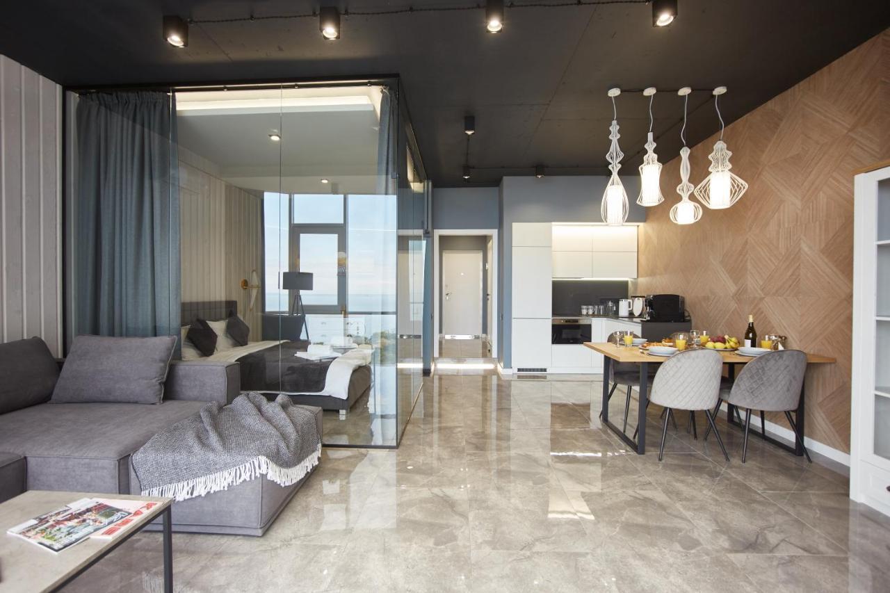 Gagarin Plaza Luxury Sea View Apartments Odessa Exteriör bild
