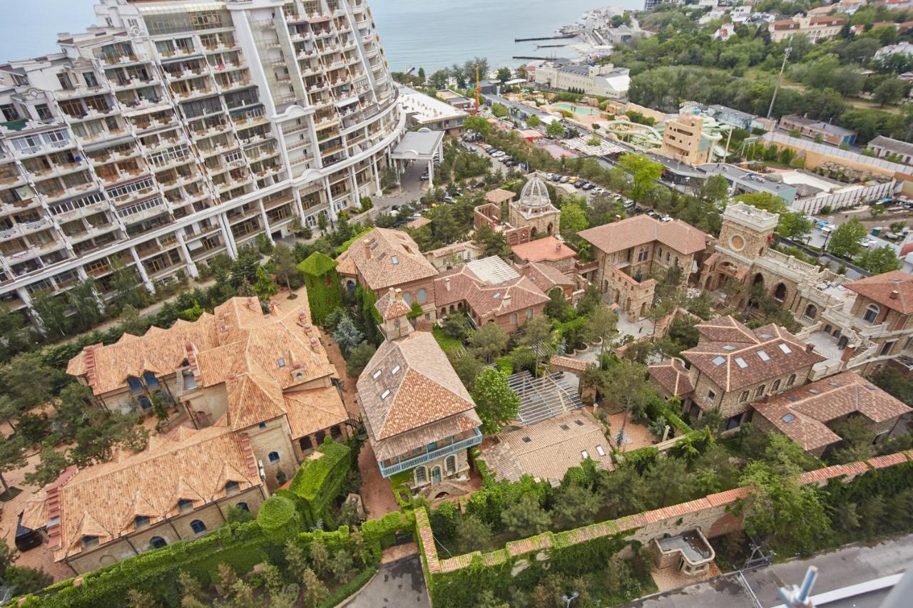 Gagarin Plaza Luxury Sea View Apartments Odessa Exteriör bild